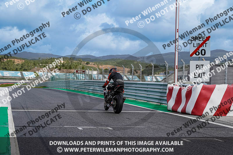 motorbikes;no limits;peter wileman photography;portimao;portugal;trackday digital images